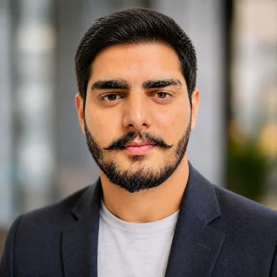 Ismail Rafaquat, Jr. Full Stack Developer at TrueFin